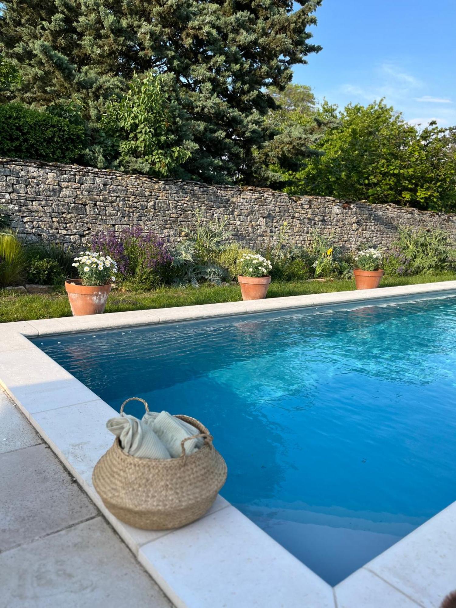 Le Gite De Tassigny Meursault Exterior foto